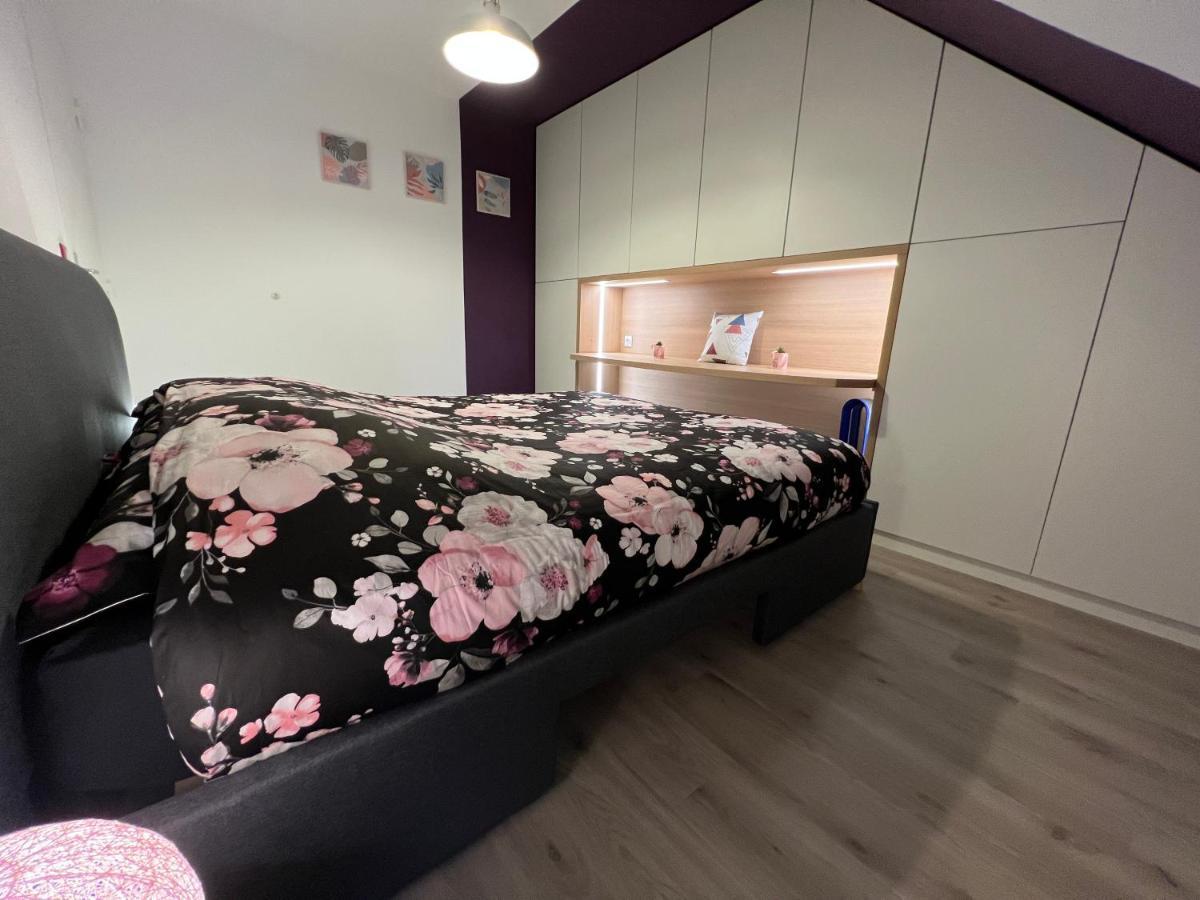 T3 Flat Moderne Sur 2 Etages Metro Parking Free Entrance Autonome Daire Rouen Dış mekan fotoğraf